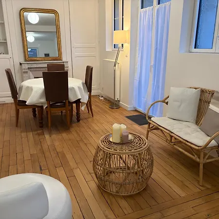 Casa de Férias Le Clos Saint-crepin, Votre Maison De Charme