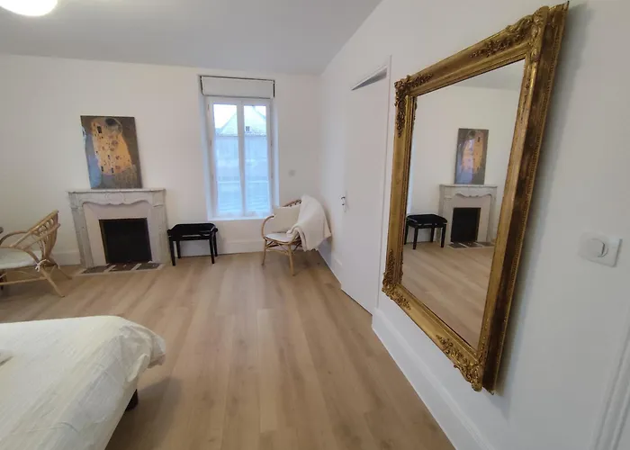 Le Clos Saint-crepin, Votre Maison De Charme